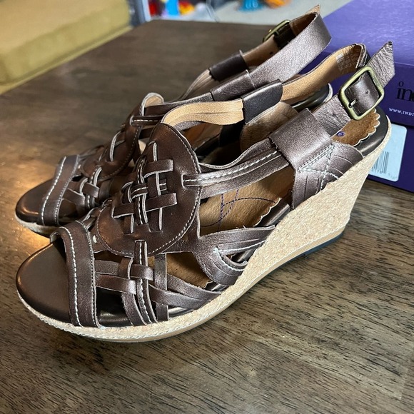 Indigo by Clarks Gull Pond Bronze Wedges size 9.5 - Picture 2 of 8